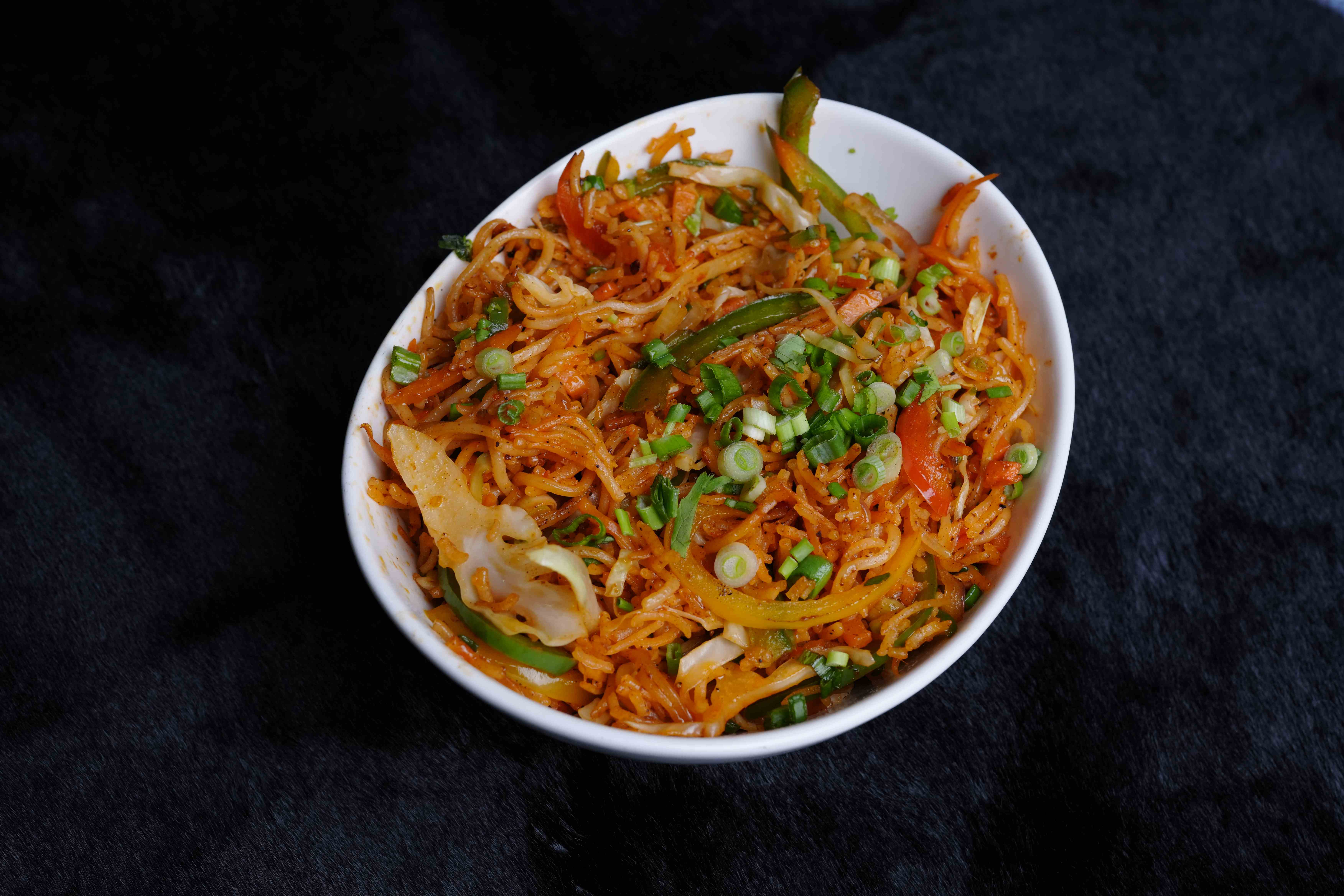 Schezwan Hakka Noodles
